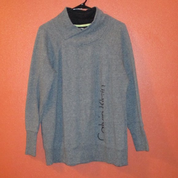 Calvin Klein Performance Woman X Large Gray Black Warm Long Sleeve Pullover - Picture 1 of 7